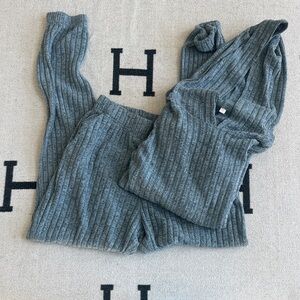 Cozy blue  Ribbed Knit Loungewear Set small women’s